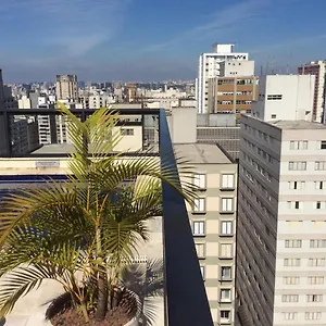 Em Apartamento